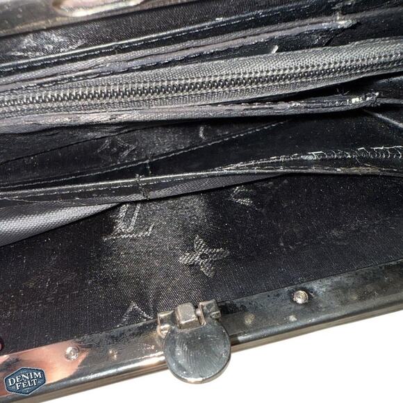 Louis Vuitton Black Vernis Monogram Patent Leather French Purse/Wallet/Clutch - Picture 12 of 15
